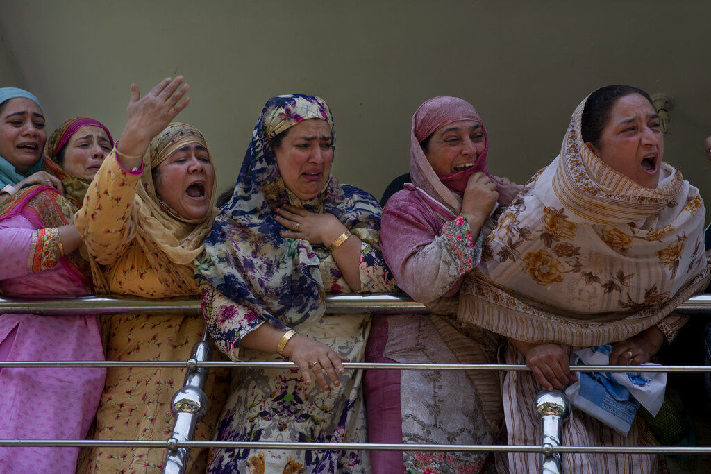 APTOPIX India Kashmir Shootout